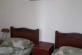 იყიდება, სასტუმრო, ურეკი