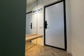 იყიდება ბინა, 1 ოთახიანი, ახალი აშენებული, ბათუმი