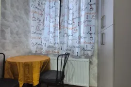 Аренда, 2 Kомнатная, Старое здание, Рустави, Новый Рустави