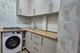 Аренда, 2 Kомнатная, Старое здание, Рустави, Новый Рустави
