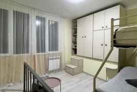 Аренда, 1 Kомнатная, Старое здание, Тбилиси, Сололаки