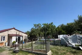 იყიდება სახლი, 4 ოთახიანი, თბილისი, გლდანი