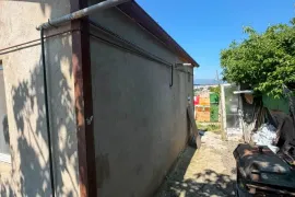 იყიდება სახლი, 4 ოთახიანი, თბილისი, გლდანი