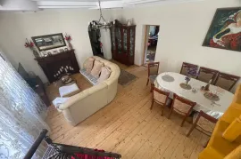 House For Sale, 10 Room, Suburbs of Tbilisi, Tskneti