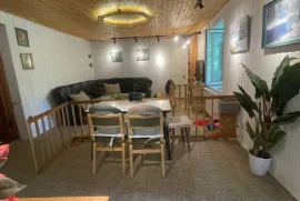 House For Sale, 10 Room, Suburbs of Tbilisi, Tskneti