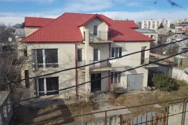 Аренда Дома, 4 Kомнатная, Тбилиси, Исани