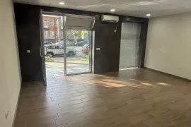 For Rent, Universal commercial space, Zastava