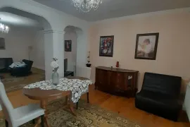 For Rent, 3 Room, Old building, Mtskheta , Mtskheta