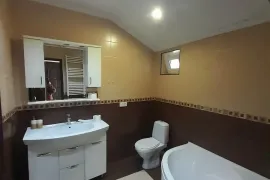 For Rent, 3 Room, Old building, Mtskheta , Mtskheta
