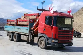 სატვირთო ამწე კრანი მანიპულატორი ჰაიაპი 