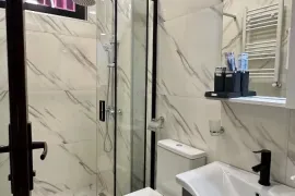 ქირავდება, მთლიანი შენობა