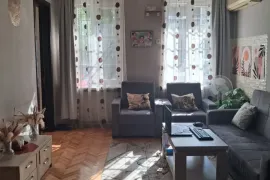 For Rent, 2 Room, Old building, Tbilisi, Chugureti