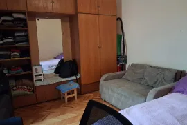 For Rent, 2 Room, Old building, Tbilisi, Chugureti