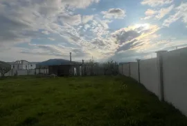 იყიდება მიწის ნაკვეთი