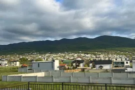 იყიდება მიწის ნაკვეთი