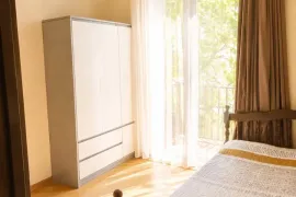 Apartment for sale, 4 Room, Old building, Tbilisi, vake