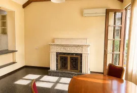 Apartment for sale, 4 Room, Old building, Tbilisi, vake