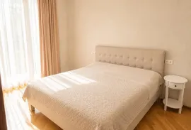 Apartment for sale, 4 Room, Old building, Tbilisi, vake