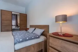 იყიდება ბინა, 2 ოთახიანი, ახალი აშენებული, ბორჯომი, ბაკურიანი