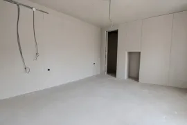 Продается квартира, 3 Kомнатная, Старое здание, Тбилиси, Мтацминда