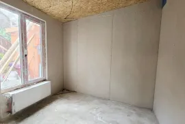 Продается квартира, 3 Kомнатная, Старое здание, Тбилиси, Мтацминда