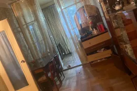 Продается квартира, 3 Kомнатная, Старое здание, Тбилиси, Глдани