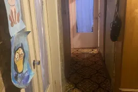 Продается квартира, 3 Kомнатная, Старое здание, Тбилиси, Глдани