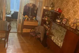 Продается квартира, 3 Kомнатная, Старое здание, Тбилиси, Глдани