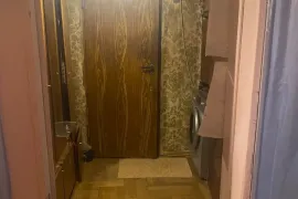Продается квартира, 3 Kомнатная, Старое здание, Тбилиси, Глдани