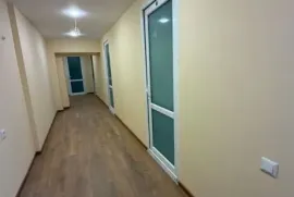 For Rent, Universal commercial space, Chugureti