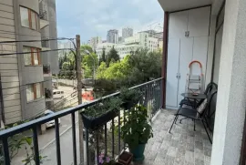 იყიდება ბინა, 3 ოთახიანი, ახალი აშენებული, თბილისი, საბურთალო