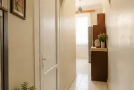 ქირავდება ბინა, 1 ოთახიანი, ძველი აშენებული, თბილისი, ისანი