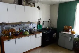 Продается квартира, 3 Kомнатная, Старое здание,  Окрестности Тбилиси, Цхнети