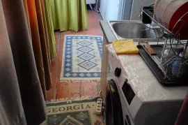 For Rent, 1 Room, Old building, Tbilisi, Sololaki