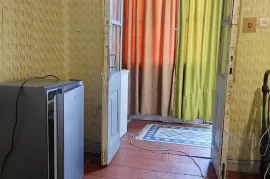 For Rent, 1 Room, Old building, Tbilisi, Sololaki