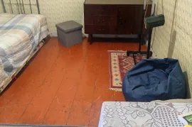 For Rent, 1 Room, Old building, Tbilisi, Sololaki