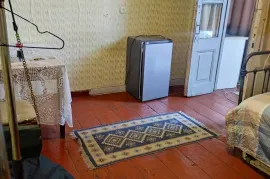 For Rent, 1 Room, Old building, Tbilisi, Sololaki