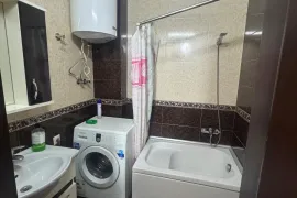 იყიდება ბინა, 3 ოთახიანი, ახალი აშენებული, ბათუმი