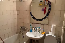 Продается квартира, 2 Kомнатная, Старое здание, Тбилиси, Исани
