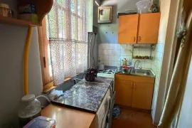Продается квартира, 2 Kомнатная, Старое здание, Тбилиси, Исани