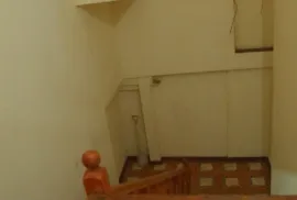 Apartment for sale, 5 Room, Old building, Tbilisi, Chugureti