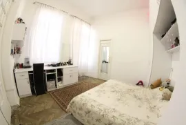 Apartment for sale, 5 Room, Old building, Tbilisi, Chugureti