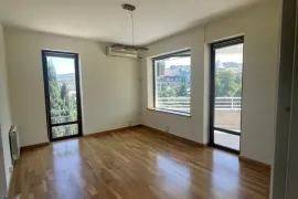 ქირავდება ბინა, 5 ოთახიანი, ახალი აშენებული, თბილისი, მთაწმინდა