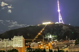 ქირავდება ბინა, 5 ოთახიანი, ახალი აშენებული, თბილისი, მთაწმინდა