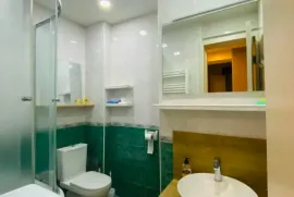 For Rent, 2 Room, Old building, Tbilisi, saburtalo