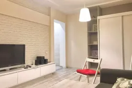 Аренда, 2 Kомнатная, Старое здание, Тбилиси, saburtalo