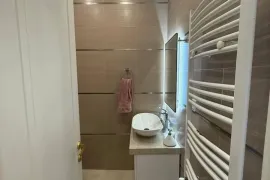 Продается квартира, 2 Kомнатная, Старое здание, Тбилиси, Вера