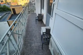 Продается квартира, 2 Kомнатная, Старое здание, Тбилиси, Вера