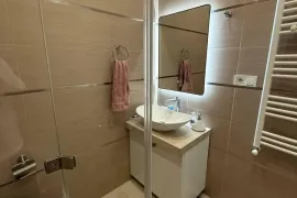 Продается квартира, 2 Kомнатная, Старое здание, Тбилиси, Вера