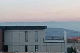 იყიდება სახლი, 10 ოთახიანი, თბილისის შემოგარენი, წავკისი